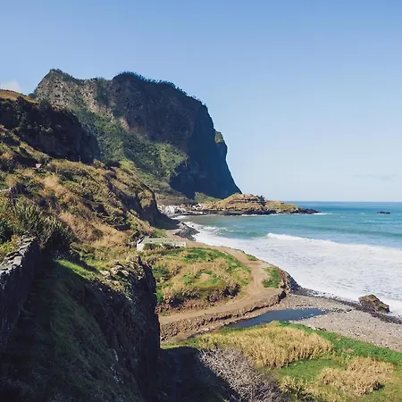 Bela Porto Da Cruz