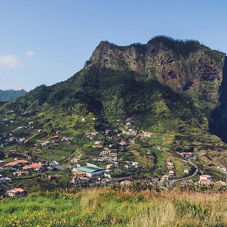 Bela Porto Da Cruz